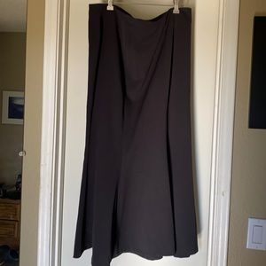 Black MIDI Fit and Flare Skirt